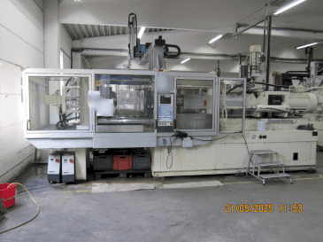 Masina Krauss Maffei 350-2700 C2 eestvaade