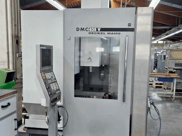 Masina DMG DECKEL MAHO DMC 635V eestvaade