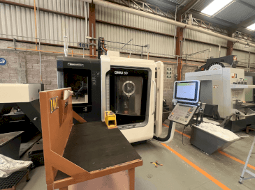 Masina DMG MORI DMU 50 eestvaade