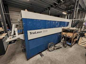 Masina TRUMPF TruLaser 3030 Fiber eestvaade