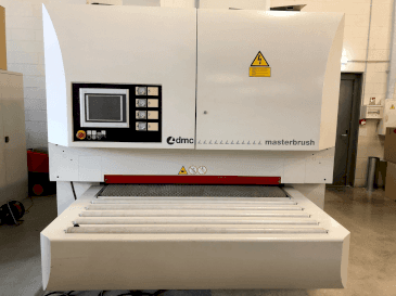 Masina DMC MASTERBRUSH MB 1350 M4 (2011) eestvaade