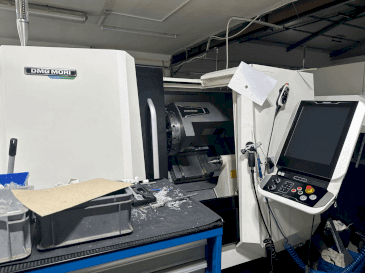 Masina DMG MORI CLX 350 V4 eestvaade