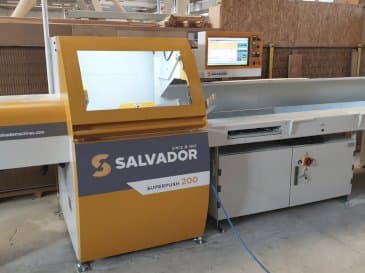 Masina SALVADOR Superpush 200 eestvaade