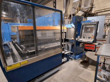 Masina Prima Industrie PLATINO 1530 eestvaade