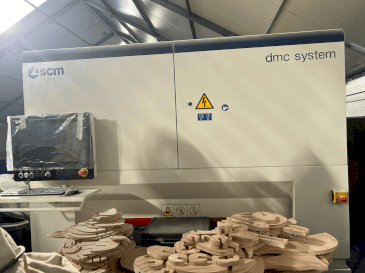 Masina SCM DMC SYSTEM eestvaade
