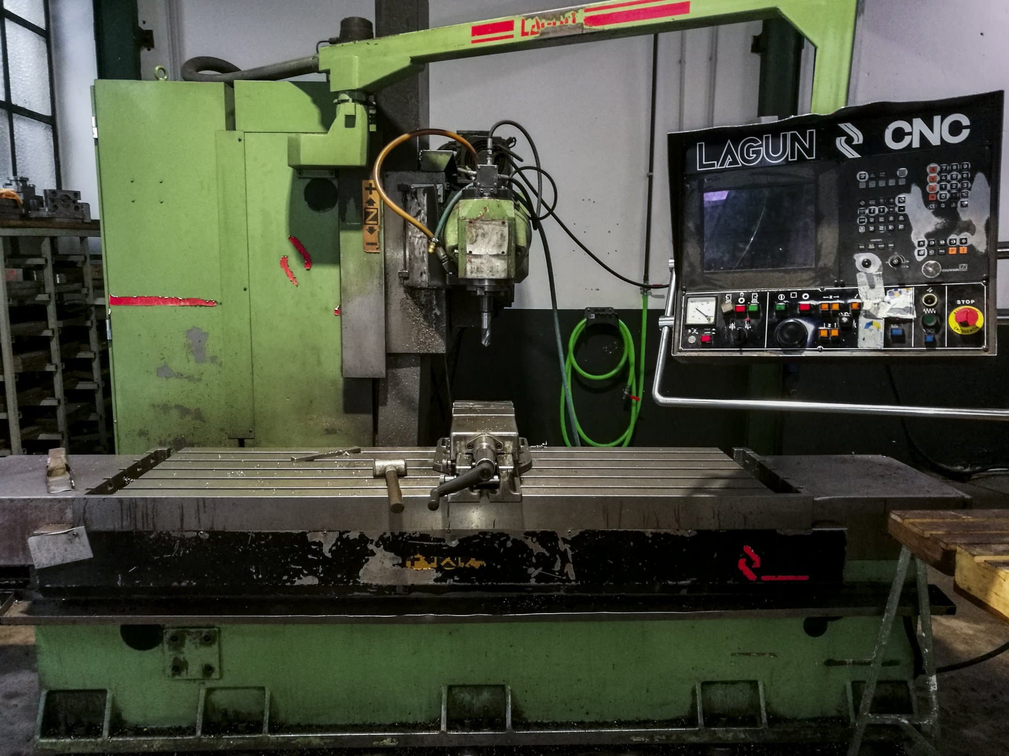 Masina Lagun FBF 1800 eestvaade