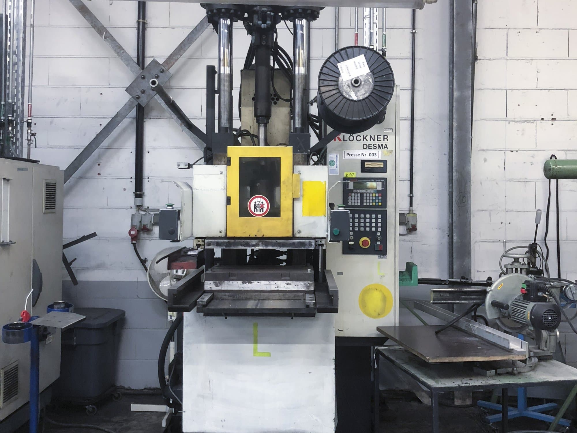 Masina Kloeckner Desma 956.050 ZO   eestvaade