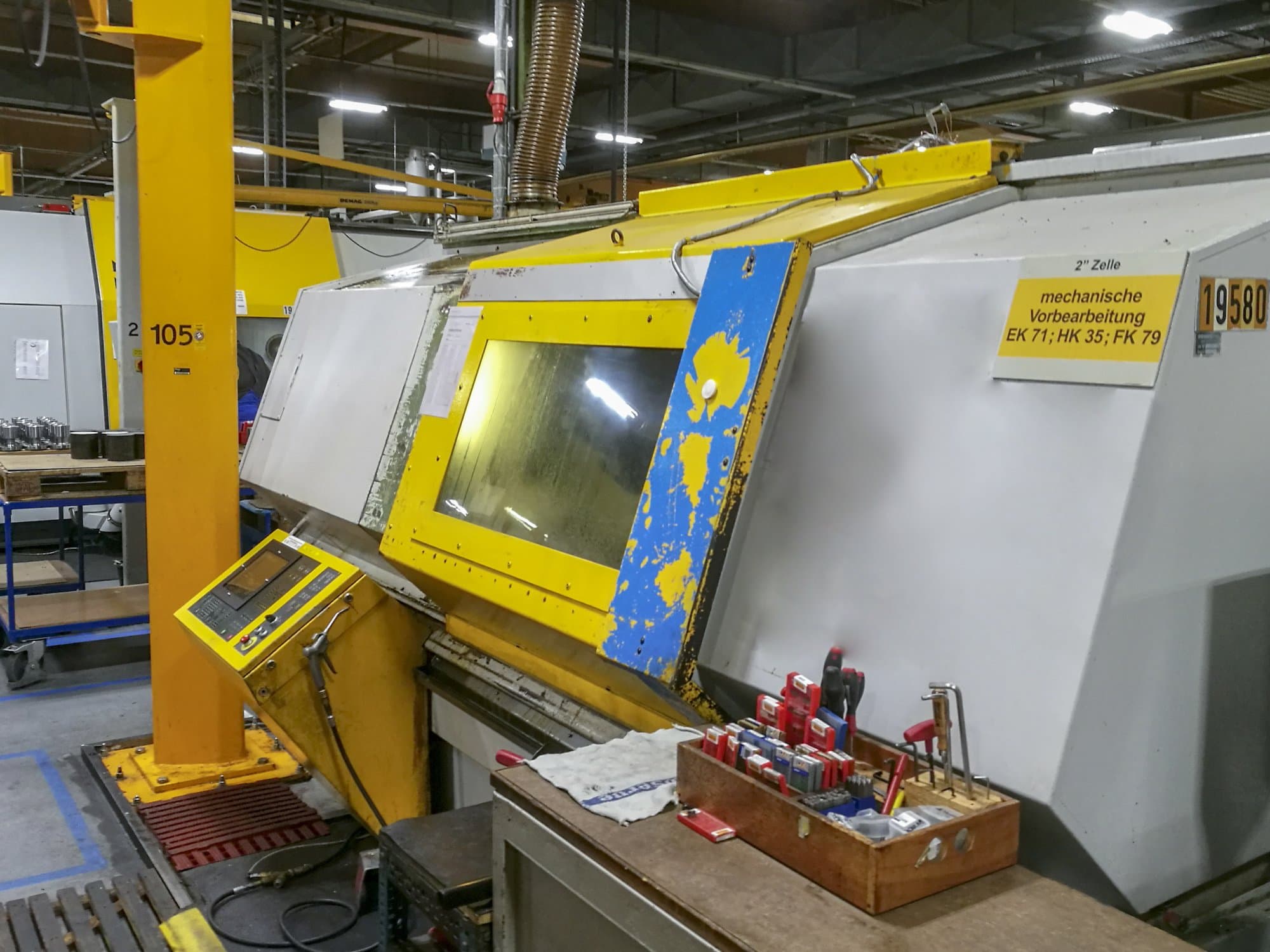 Masinavaade OERLIKON BOEHRINGER VDF 250 C-F paremalt