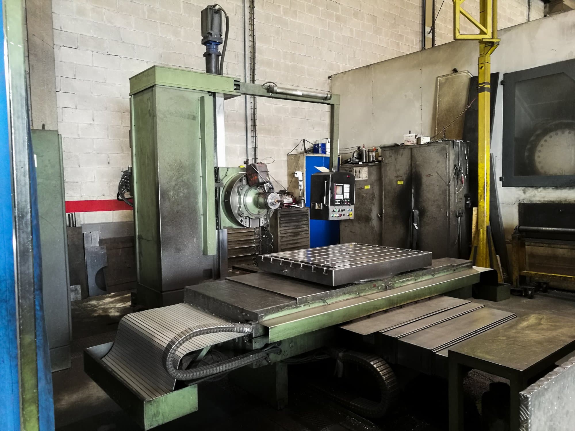 Masinavaade PEGARD AF8 vasakult