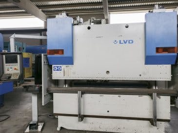 Masina LVD PPEB 80/25 CAD-CNC   eestvaade