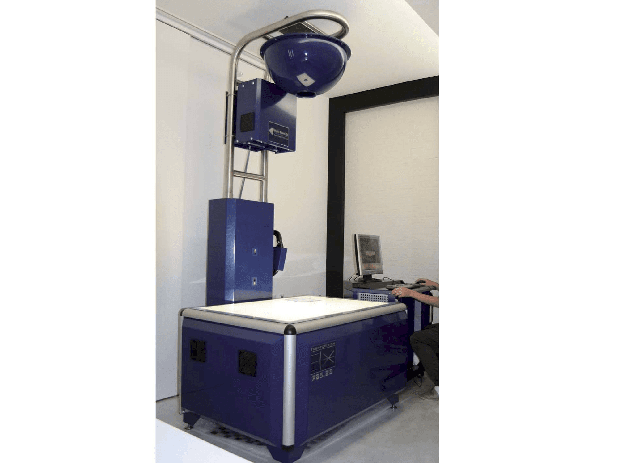 Masina InspecVision P85.25 eestvaade