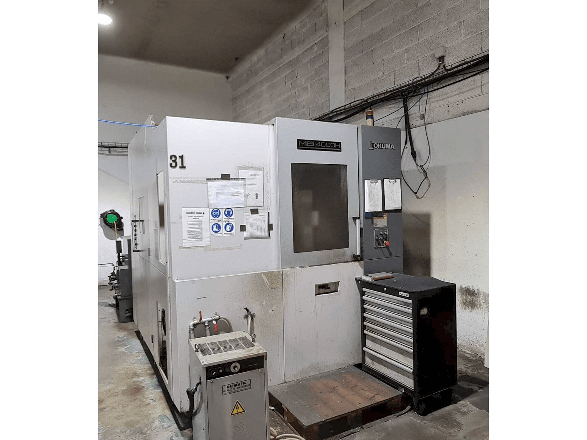 Masina Okuma MB-4000H eestvaade