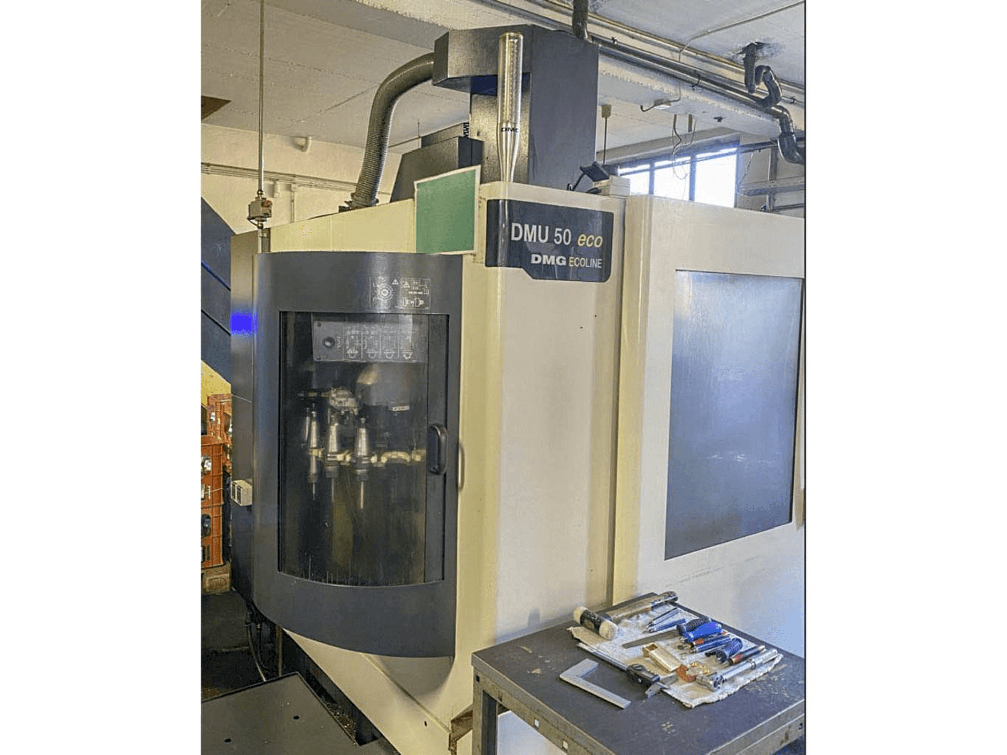 Masina DMG MORI DMU 50 eco eestvaade