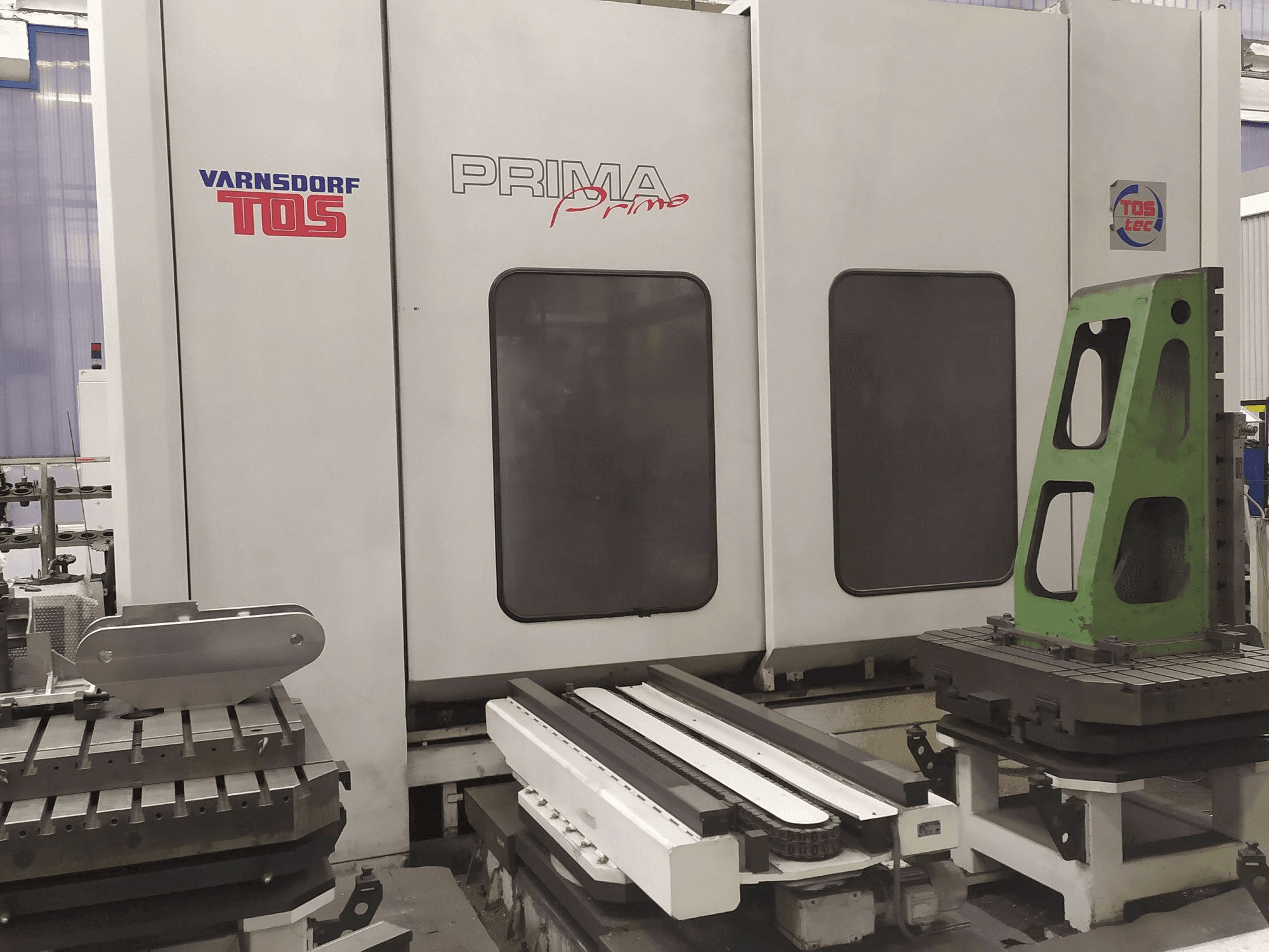 Masina TOS Prima eestvaade