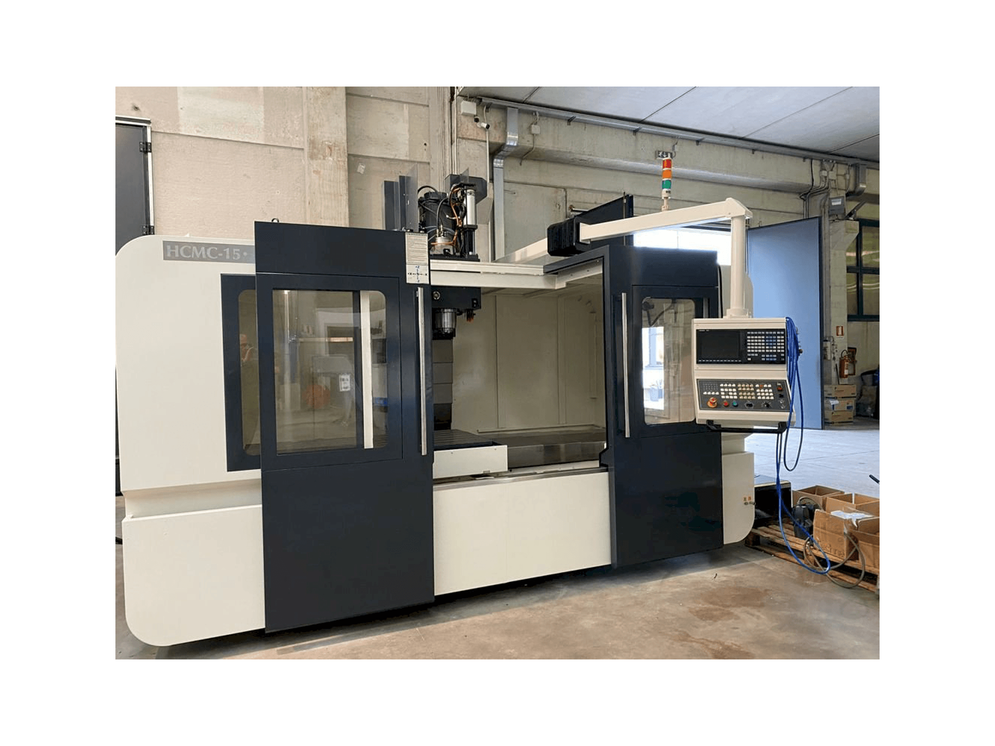 Masina Hartford HCMC-15 eestvaade