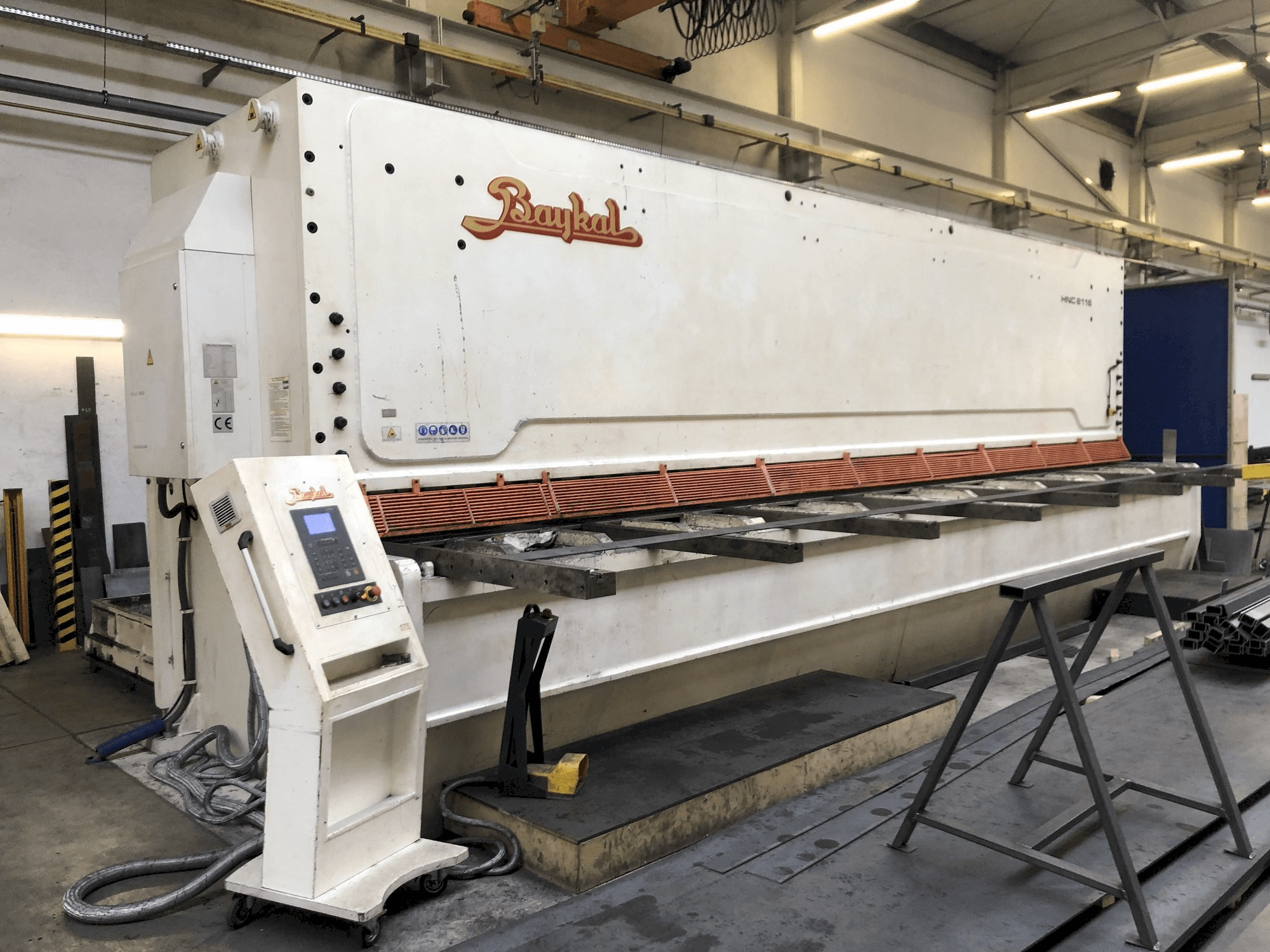 Masina Baykal HNC 8116 eestvaade