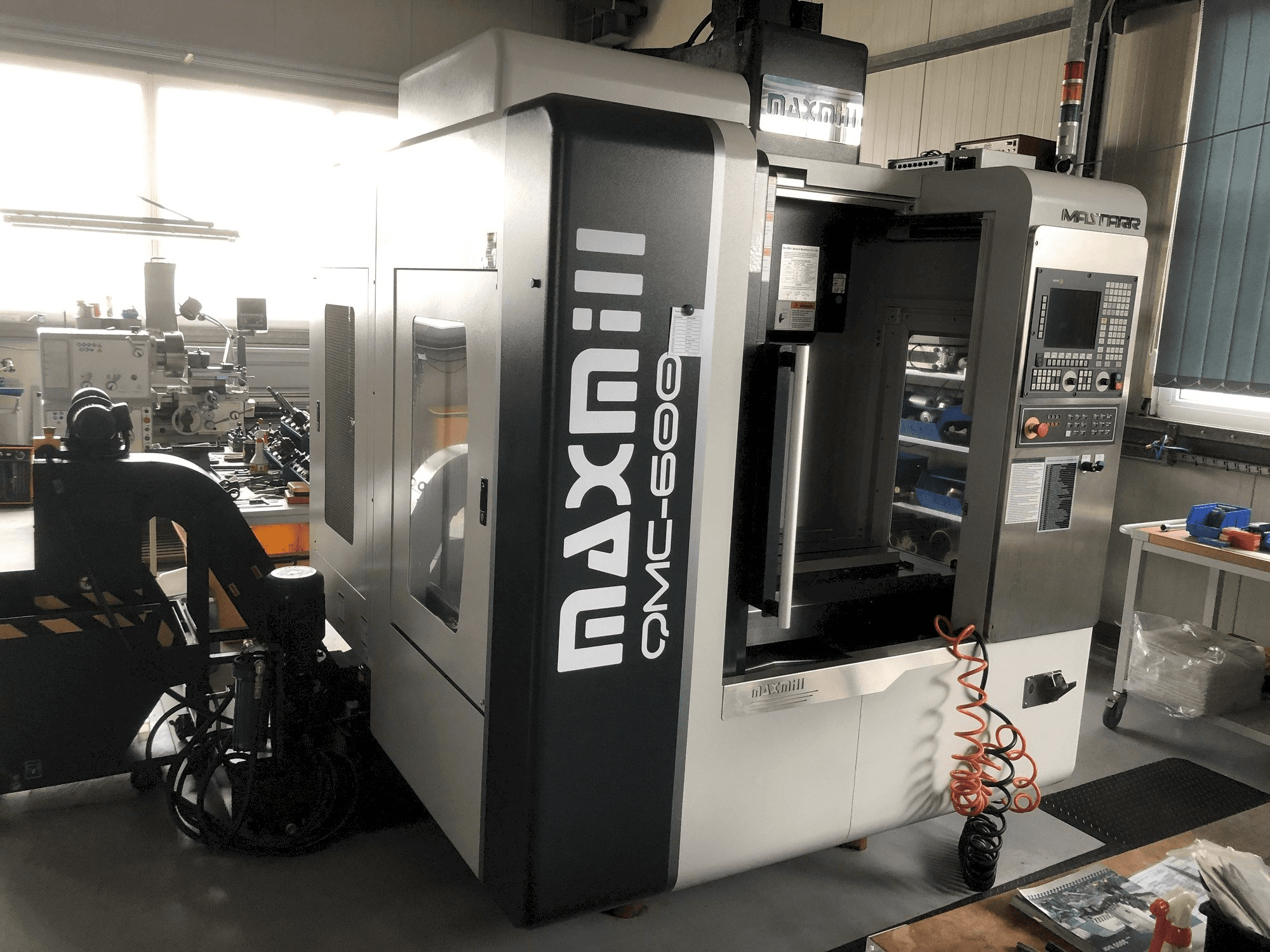 Masina MAXMILL QMC-600 eestvaade