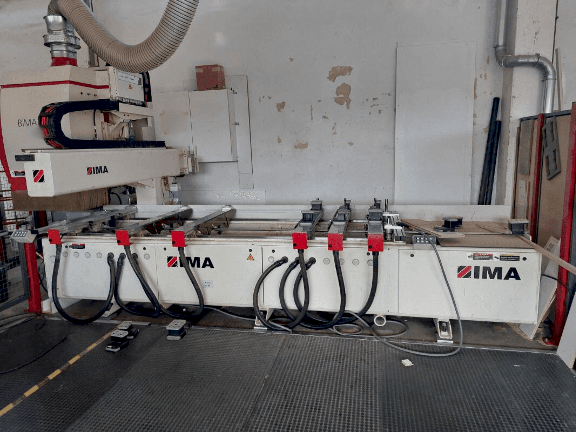 Masina IMA BIMA 310 120/300 eestvaade