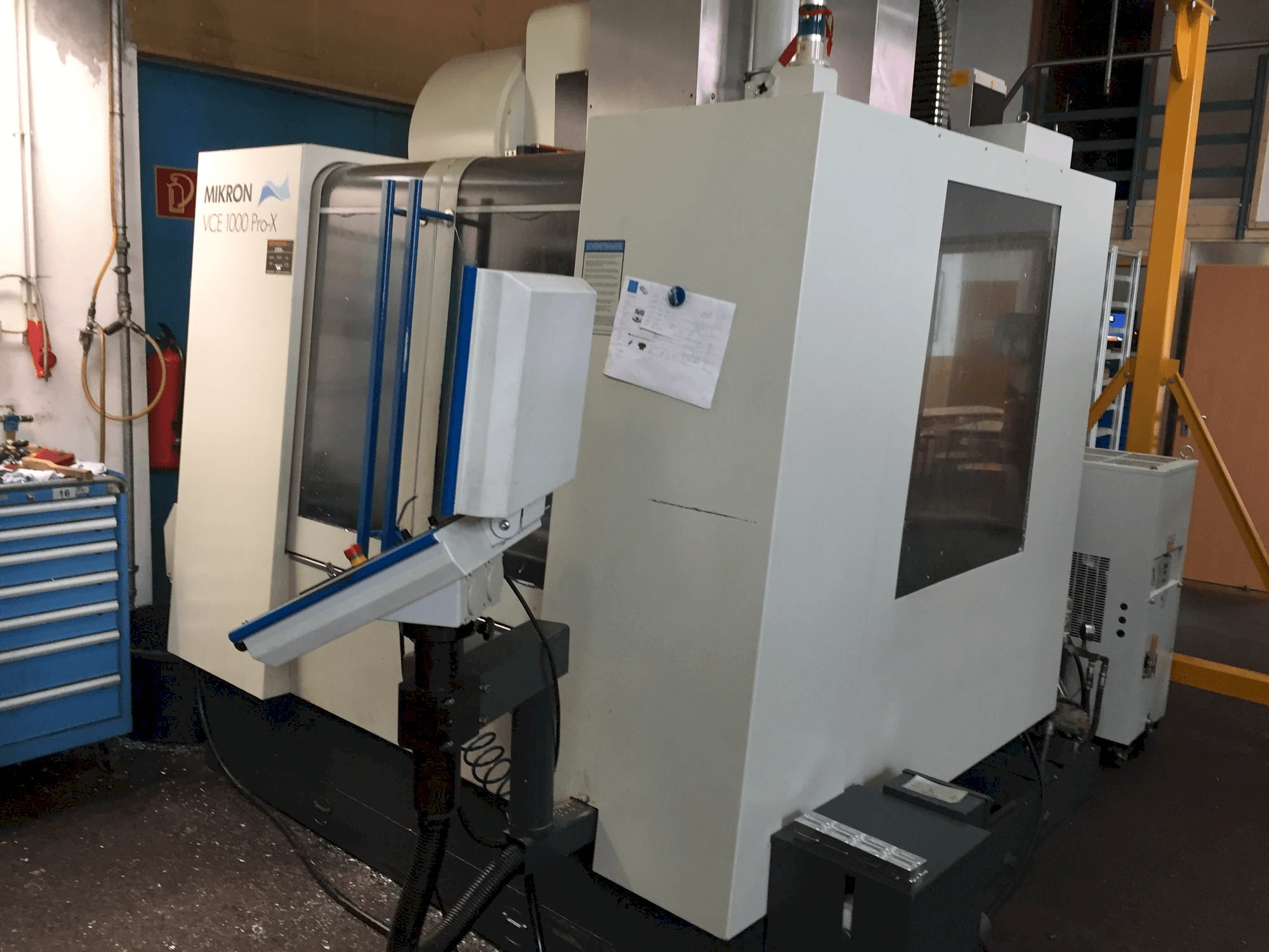 Masina MIKRON VCE 1000 Pro-X eestvaade
