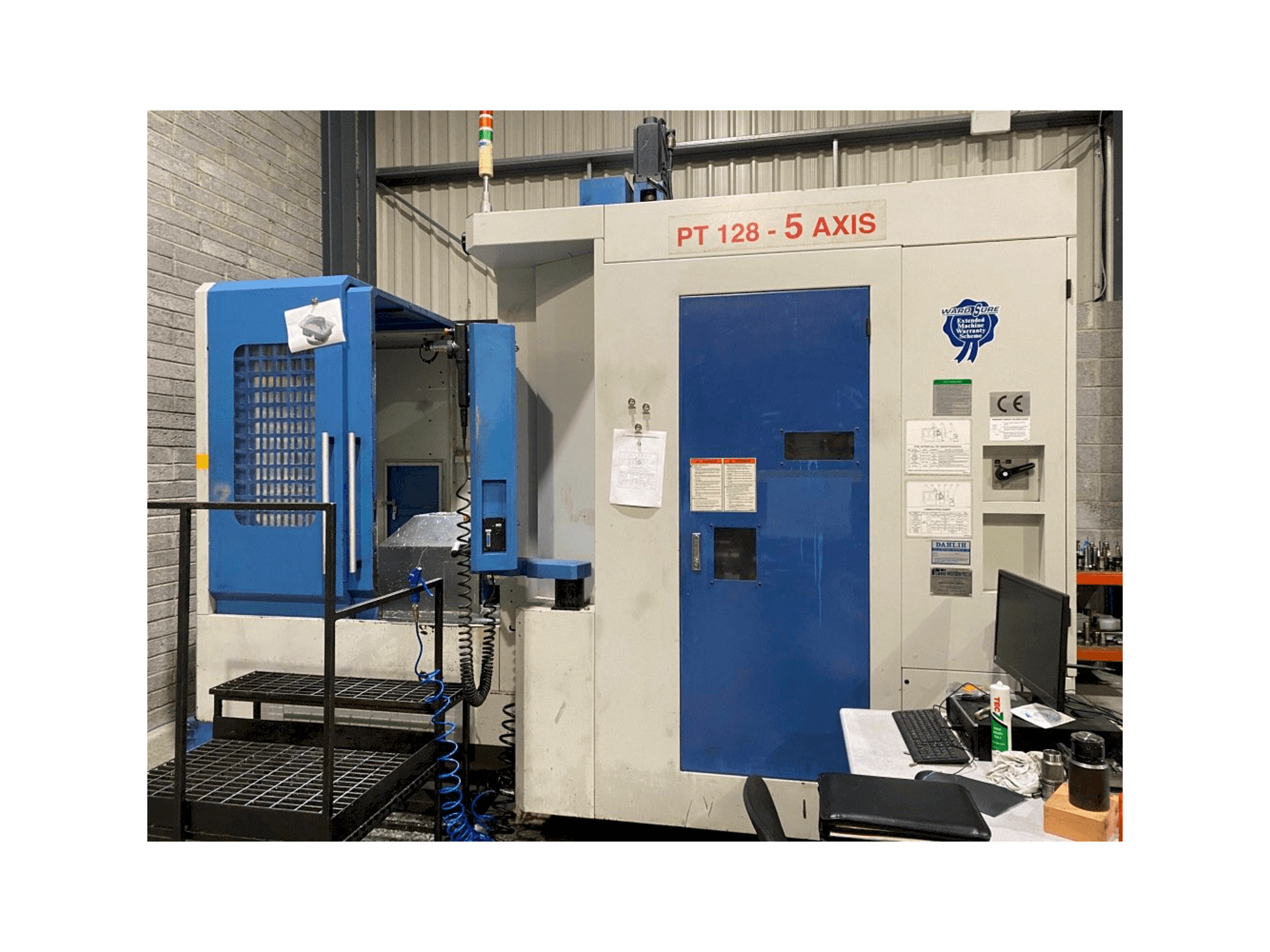 Masina DAH LIH PT128 eestvaade