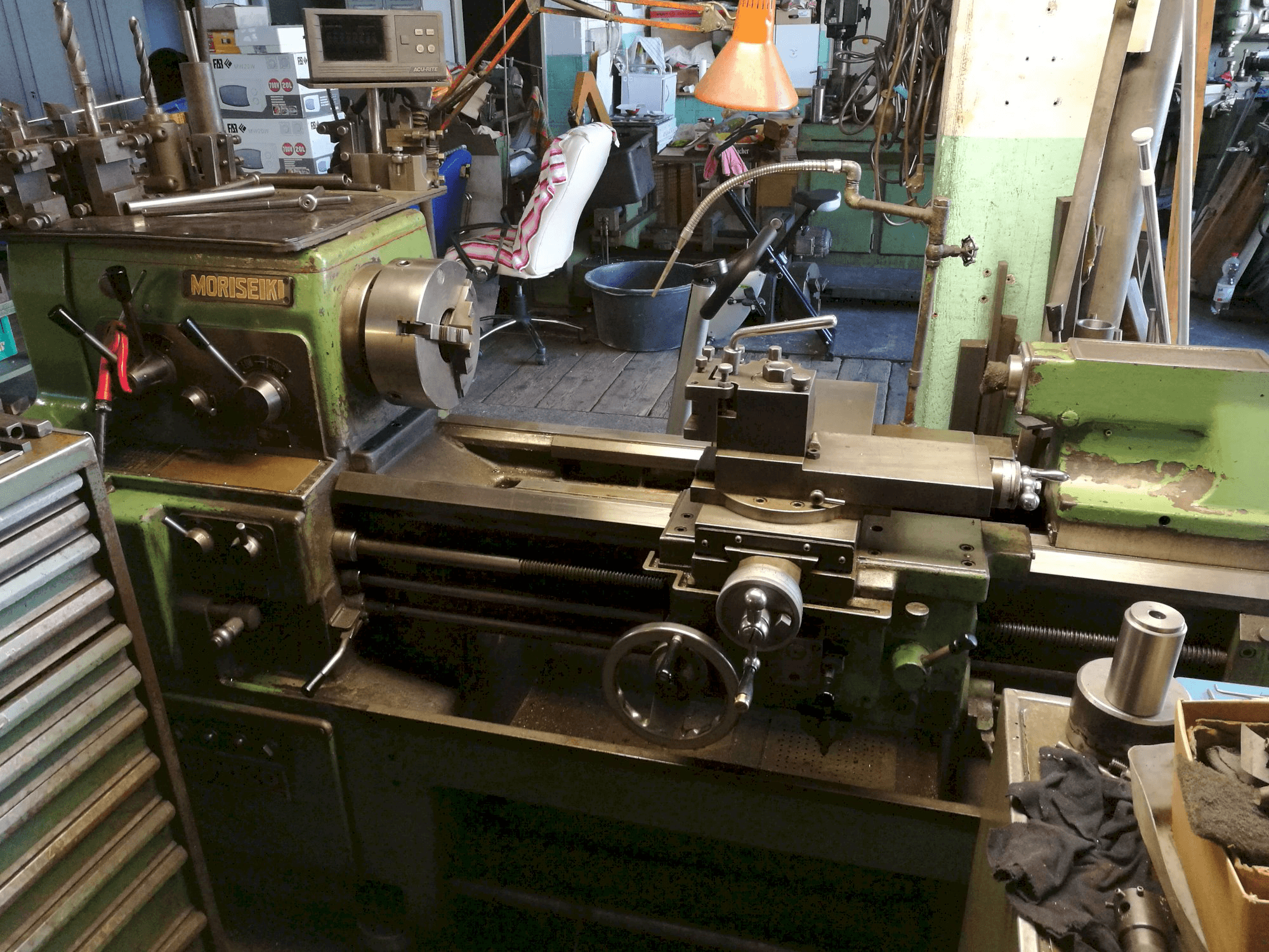 Masina MORI SEIKI MS 850 eestvaade