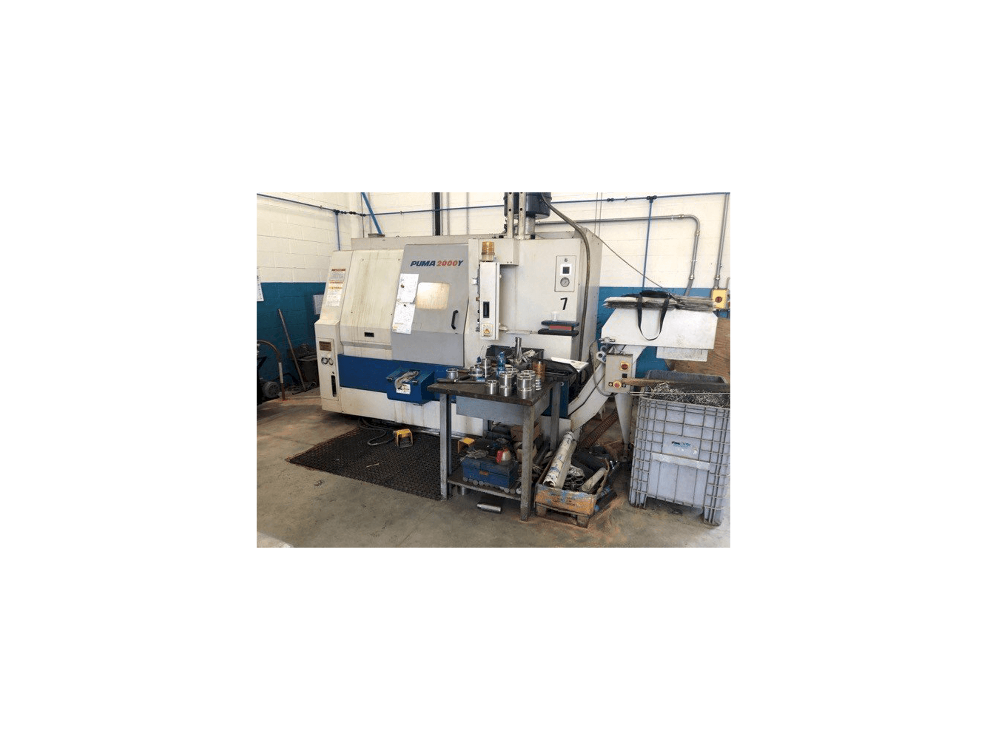 Masina DAEWOO Puma 2000Y eestvaade