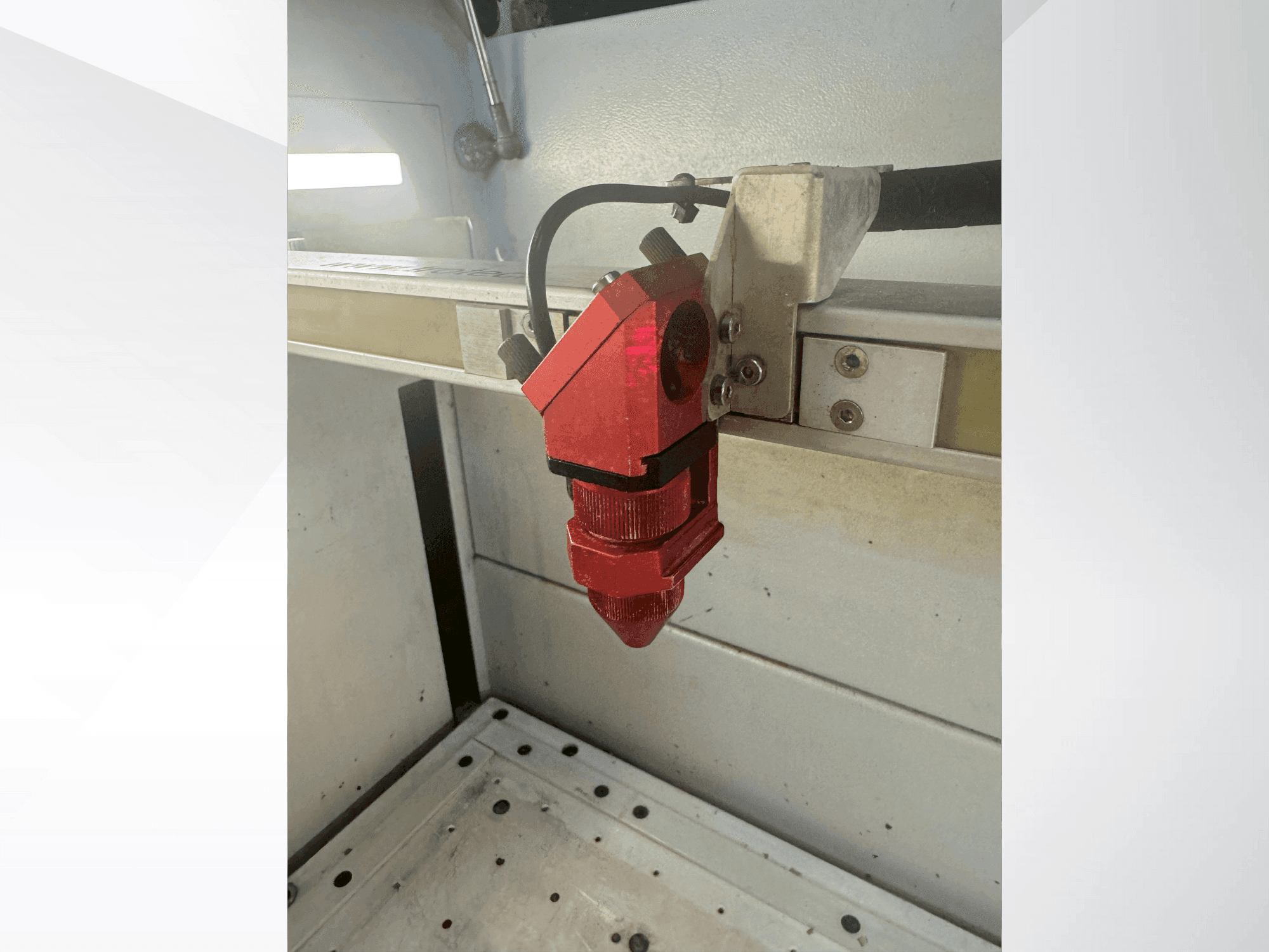 Masina Trotec Speedy 360 eestvaade