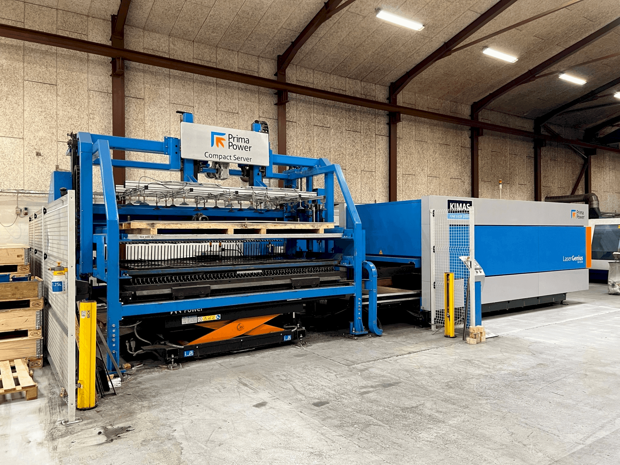 Masina Prima Power Laser Genius 1530 eestvaade