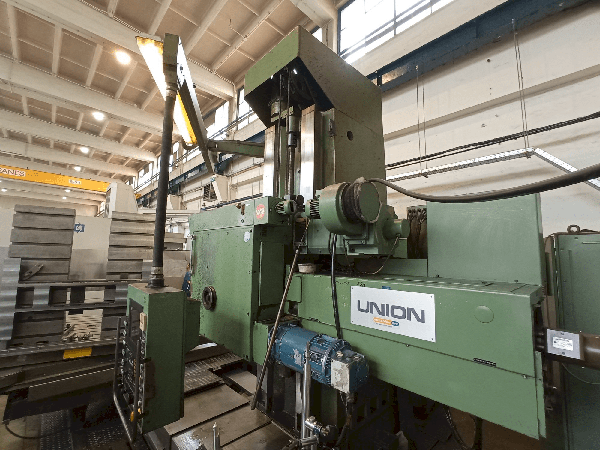 Masina Union BFT 110 eestvaade