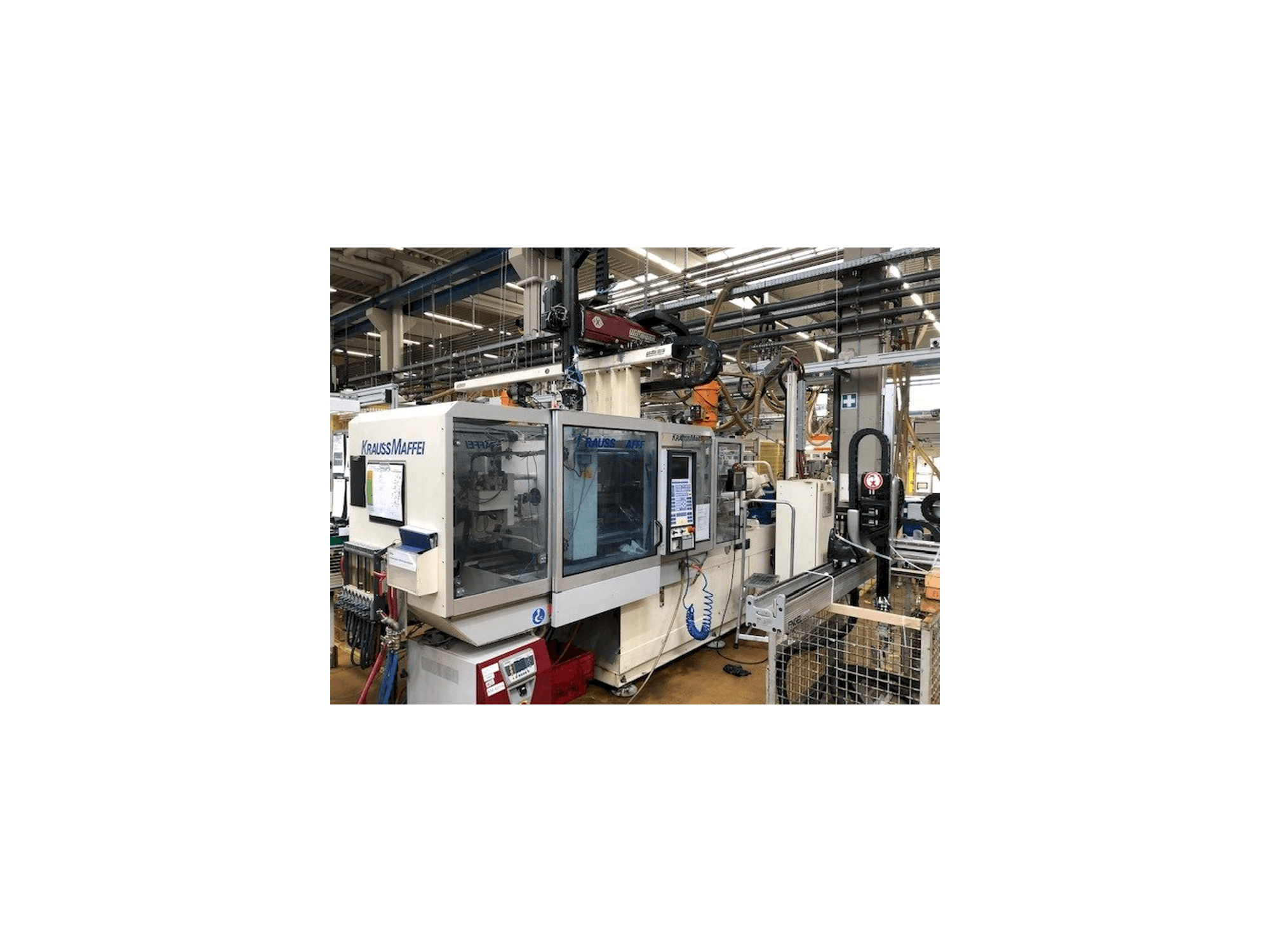 Masina Krauss Maffei 150-700 C2 eestvaade