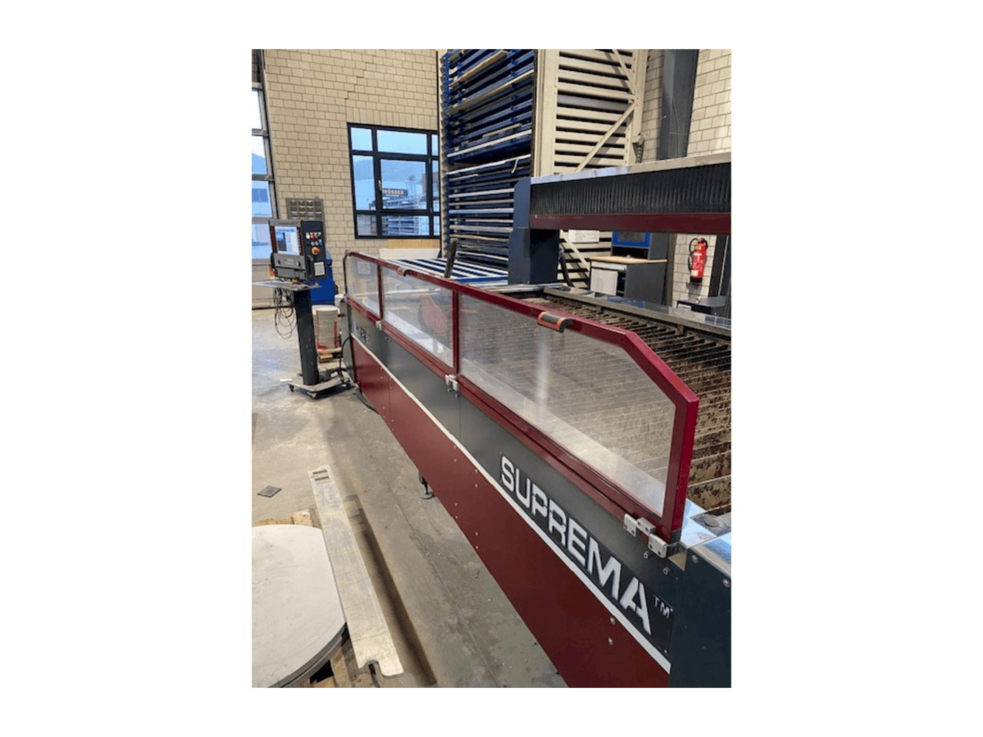 Masina Waterjet Italy Suprem eestvaade