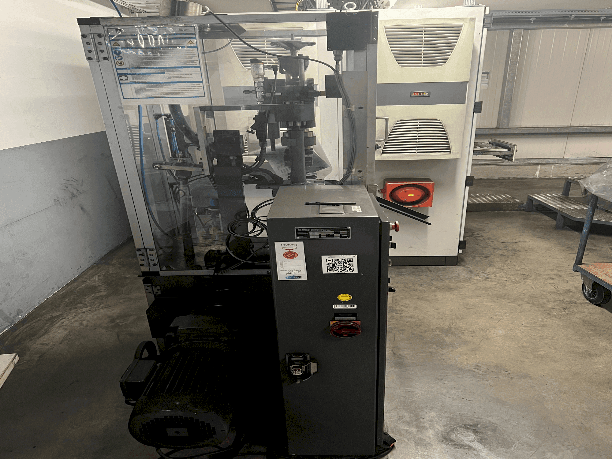 Masina KOMAGE K 6 Mechanical Powder Press eestvaade