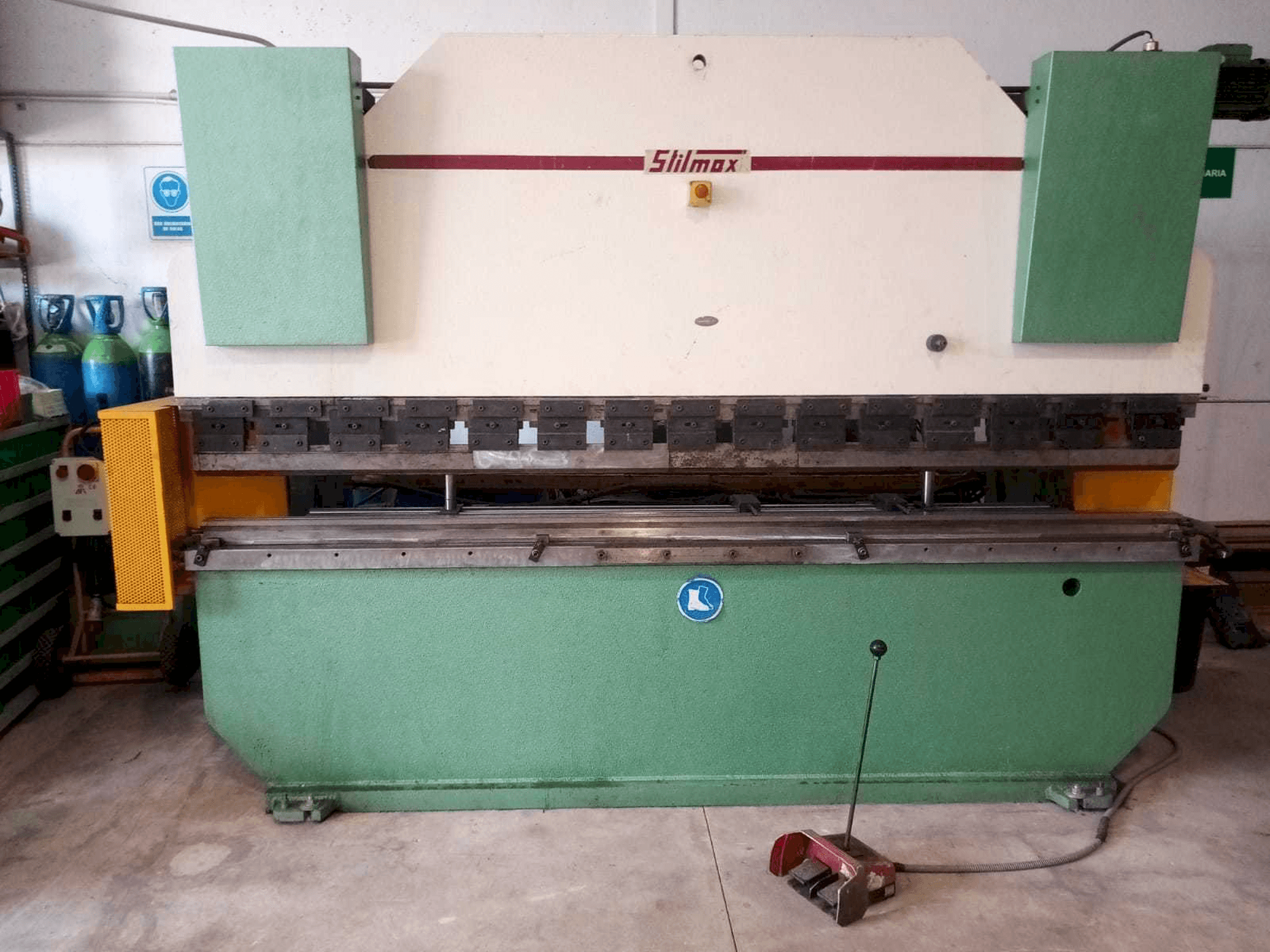 Masina STILMAX 3100 eestvaade