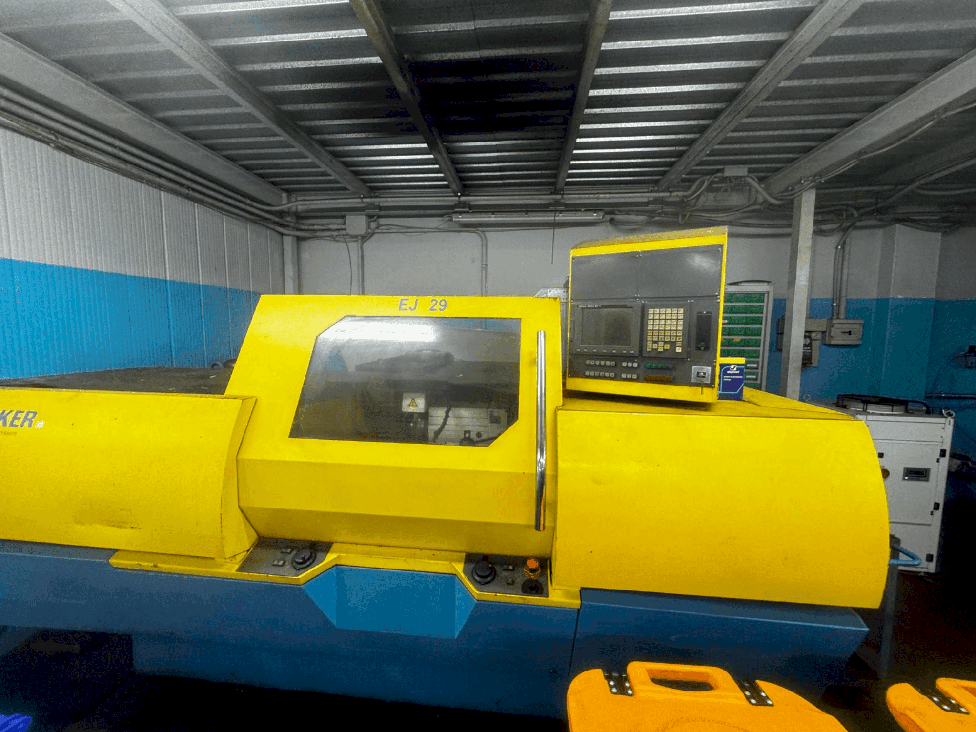 Masina JUNKER EJ 29 CNC eestvaade