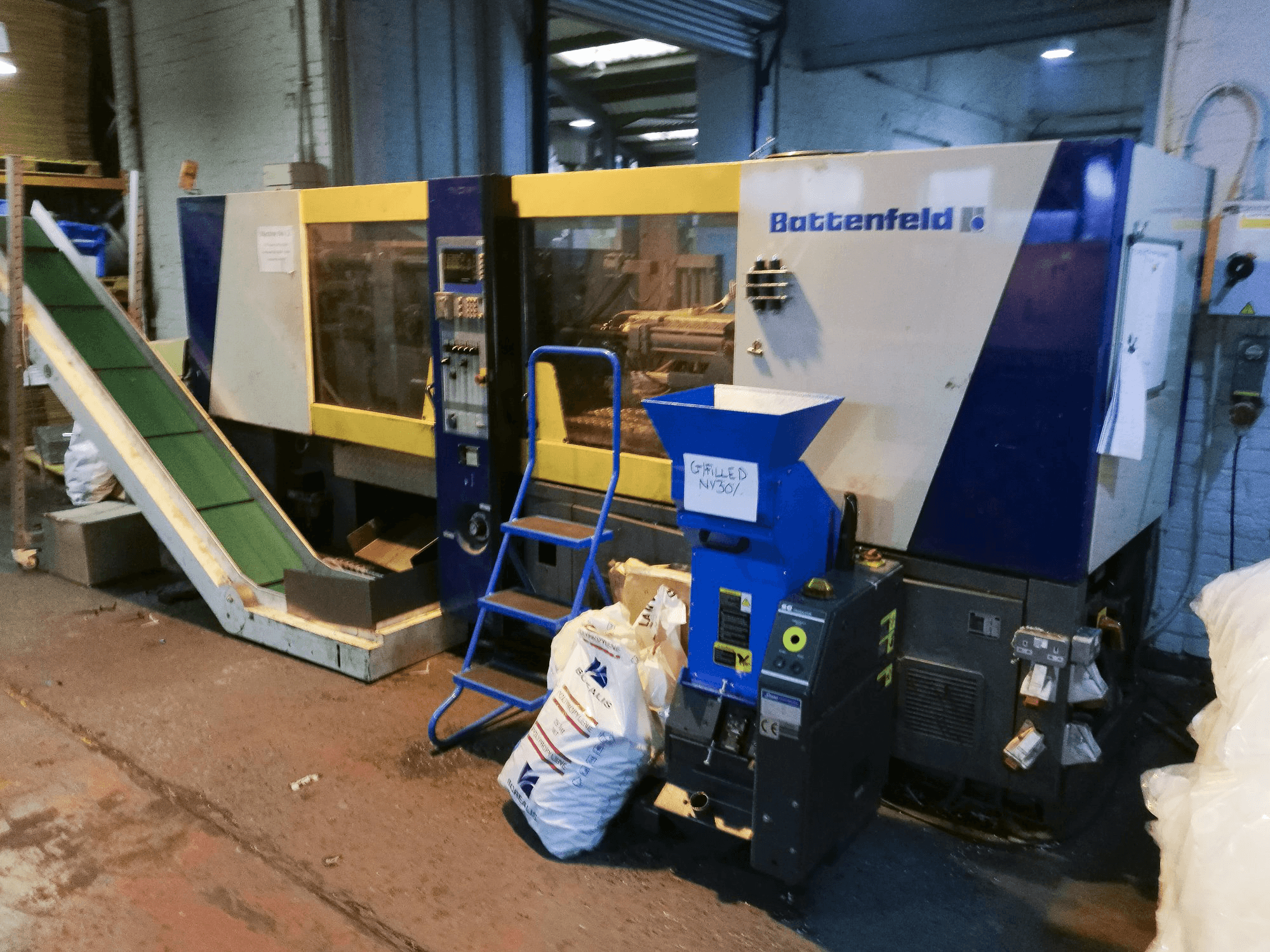 Masinavaade Battenfeld BK-T 1300/630 vasakult