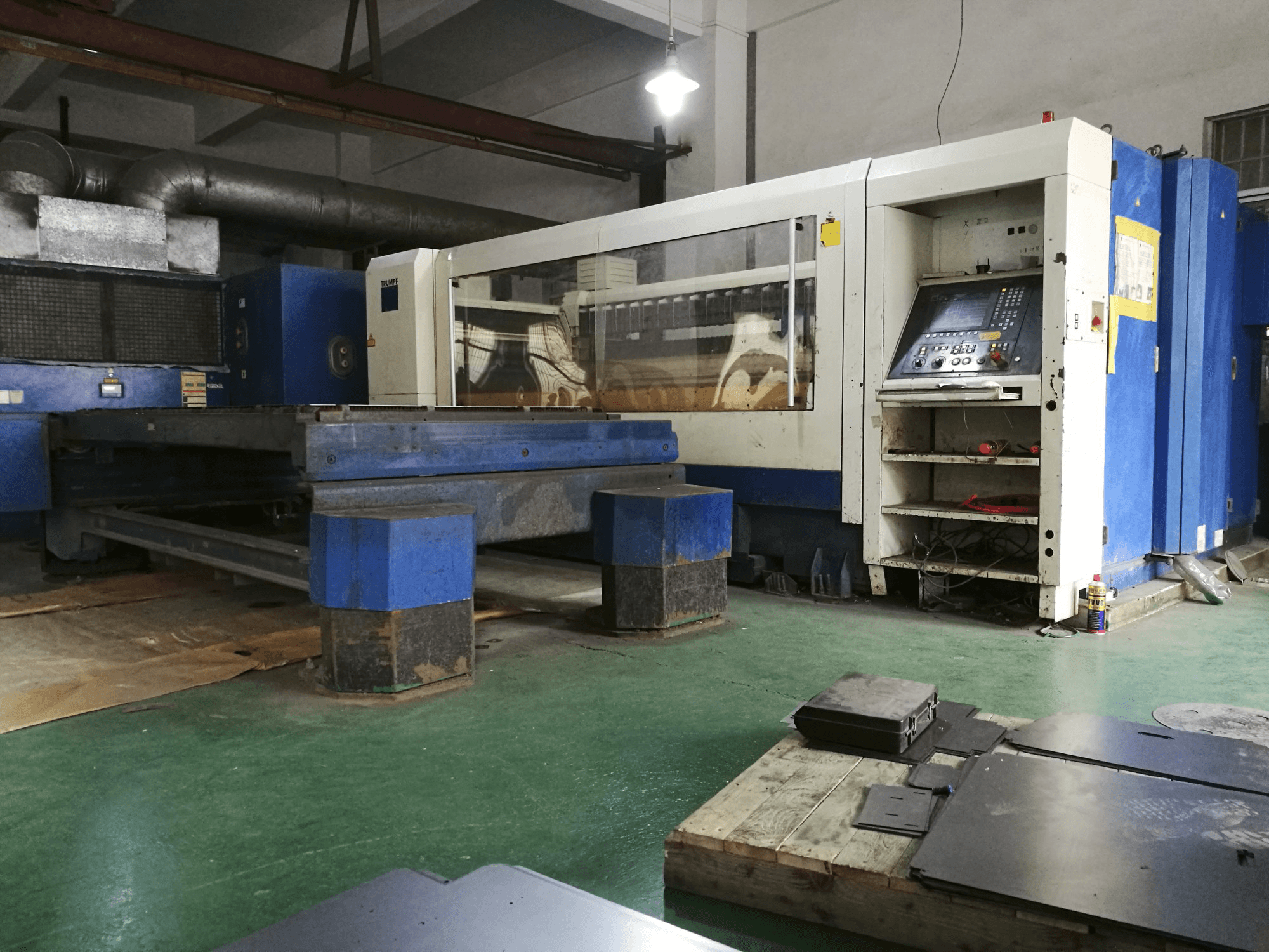 Masinavaade Trumpf TruLaser 2525 paremalt