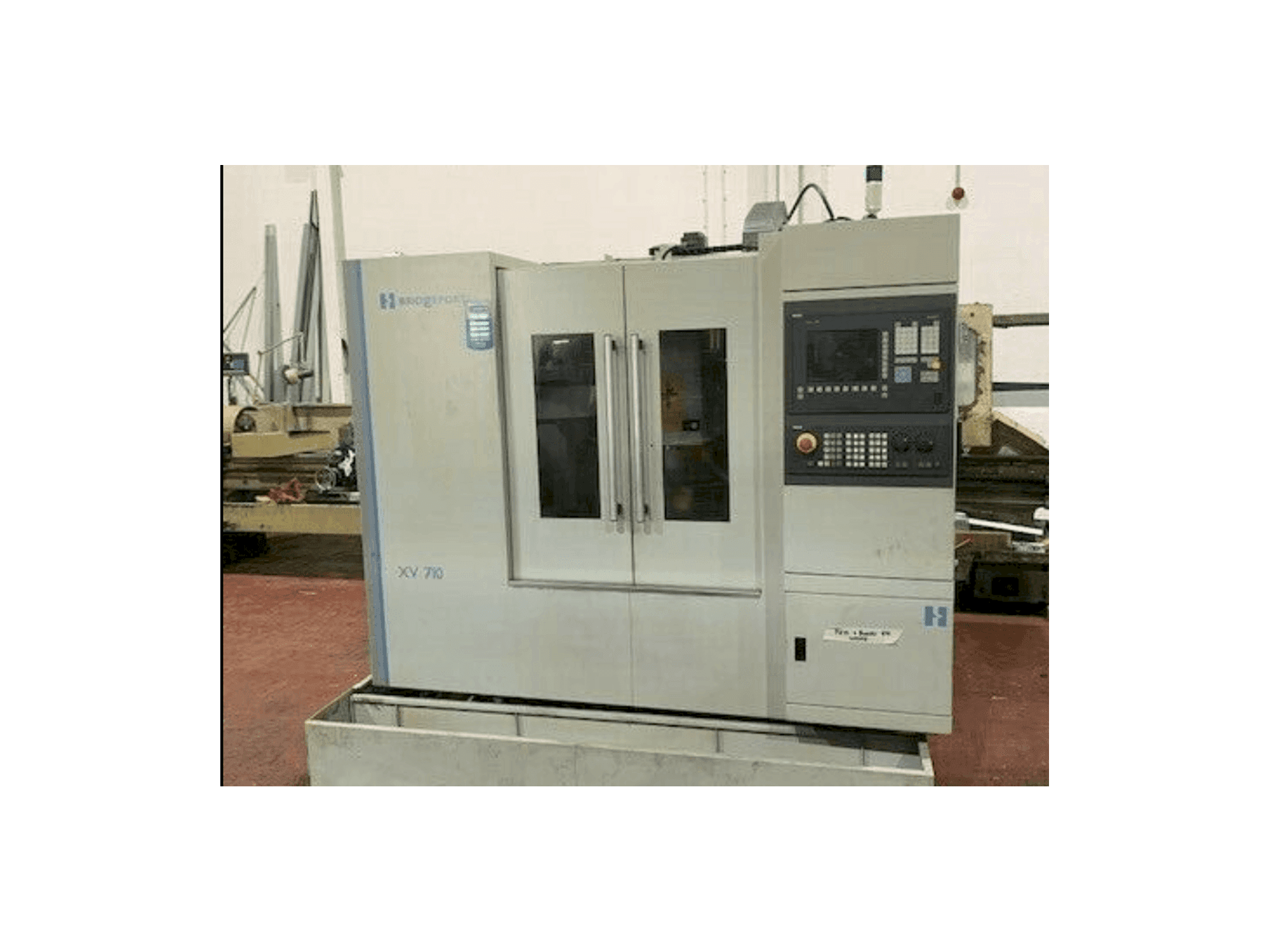 Masina Bridgeport XV 710 eestvaade