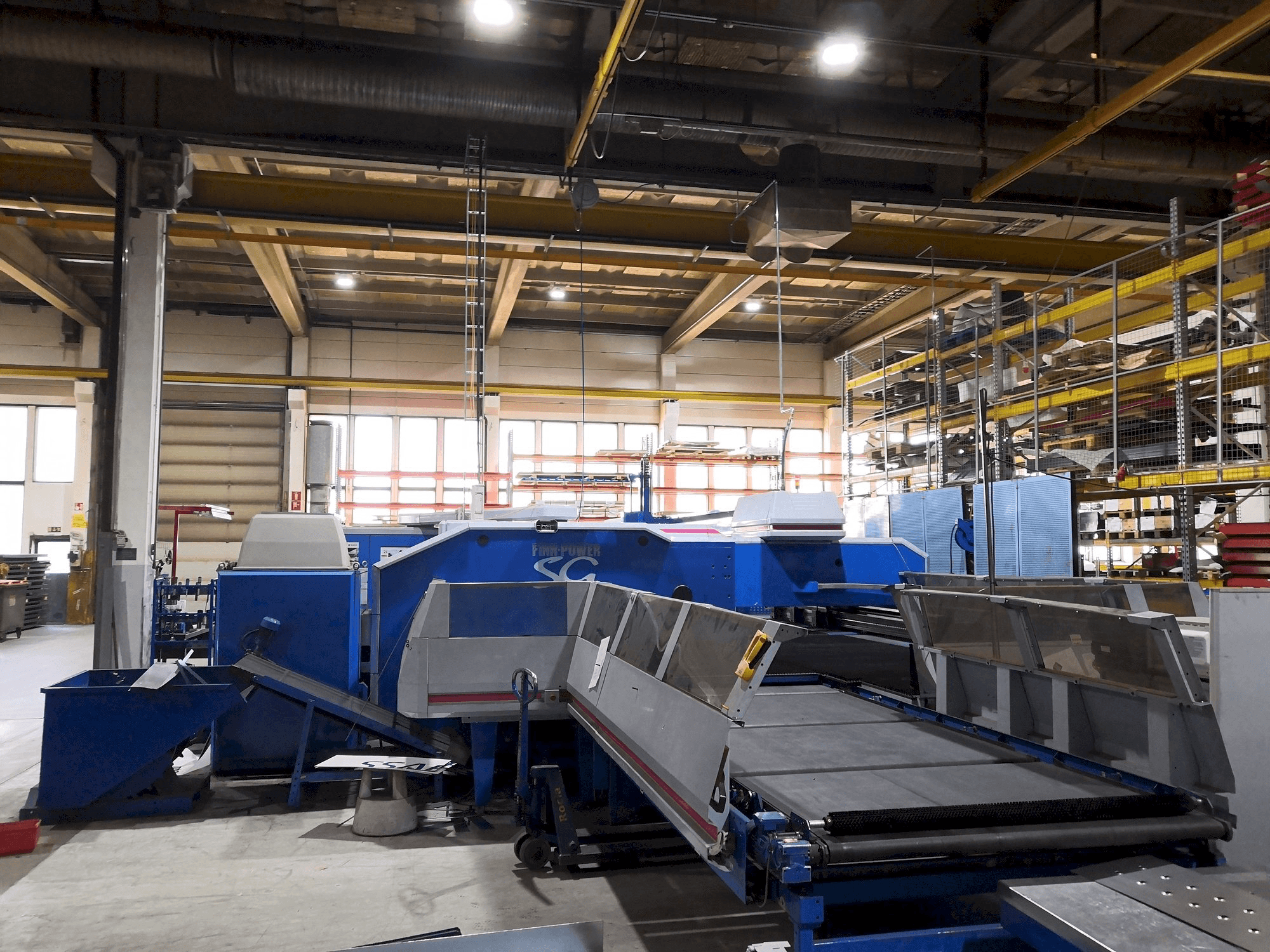 Masina Finn-Power SG6 eestvaade