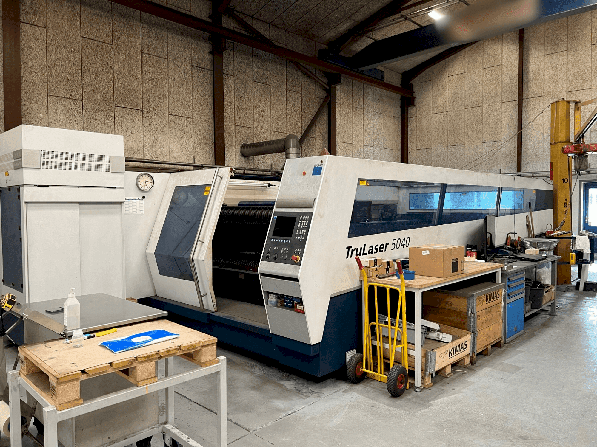 Masina TRUMPF TruLaser 5040 eestvaade