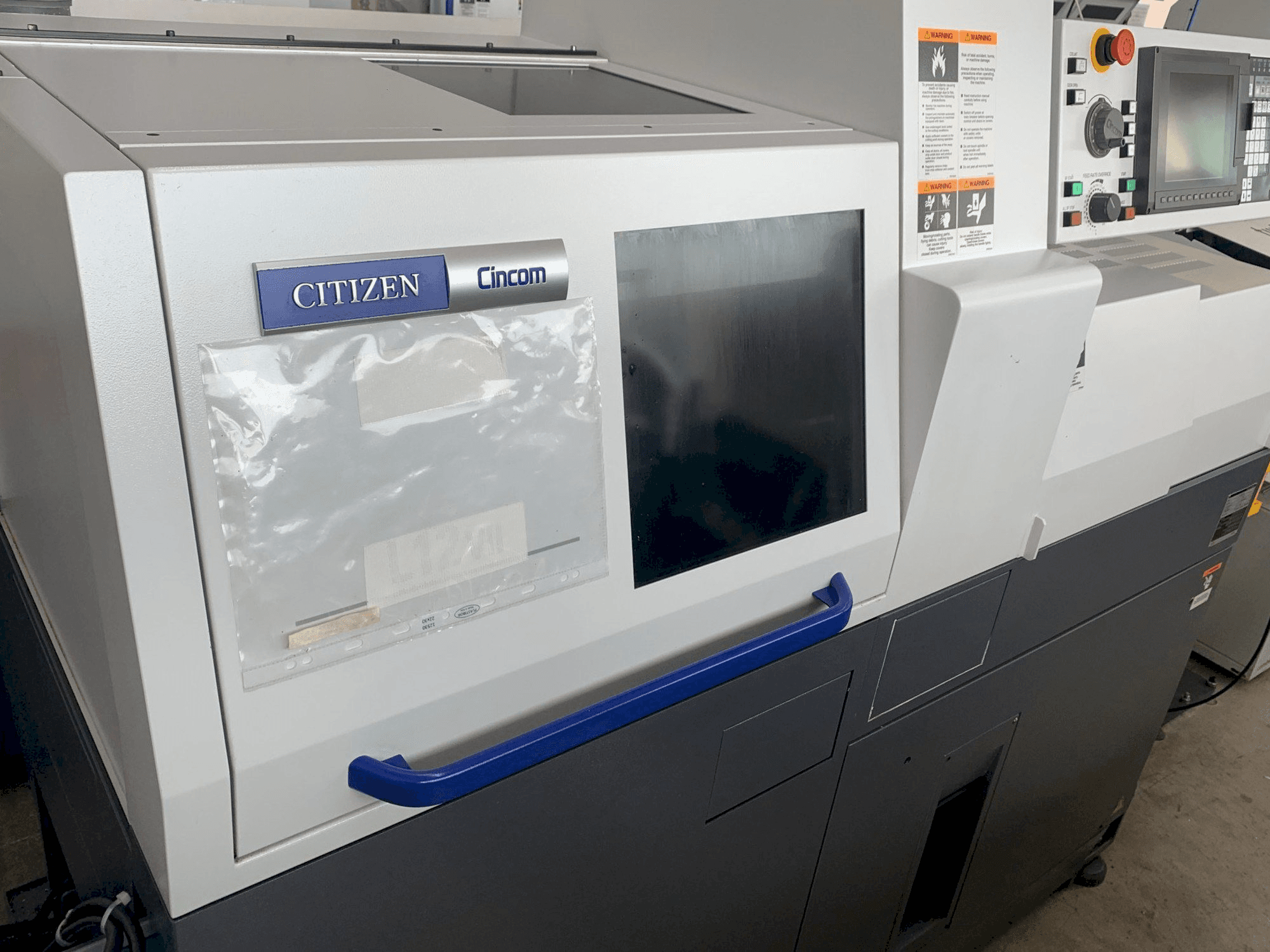 Masina Citizen Cincom L12 eestvaade