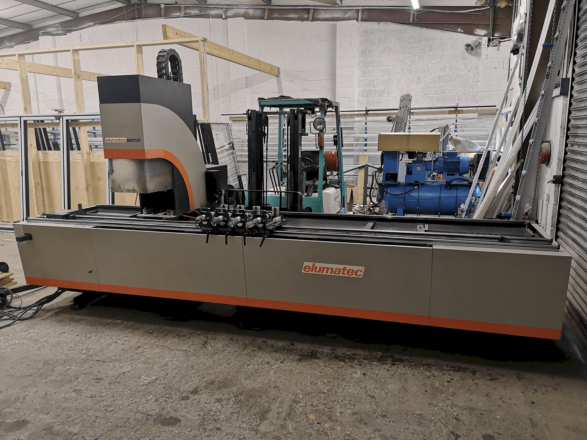 Masina Elumatec SBZ 122/20 eestvaade