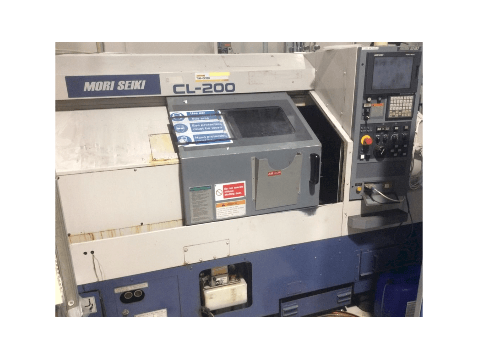Masina MORI SEIKI CL-200 eestvaade