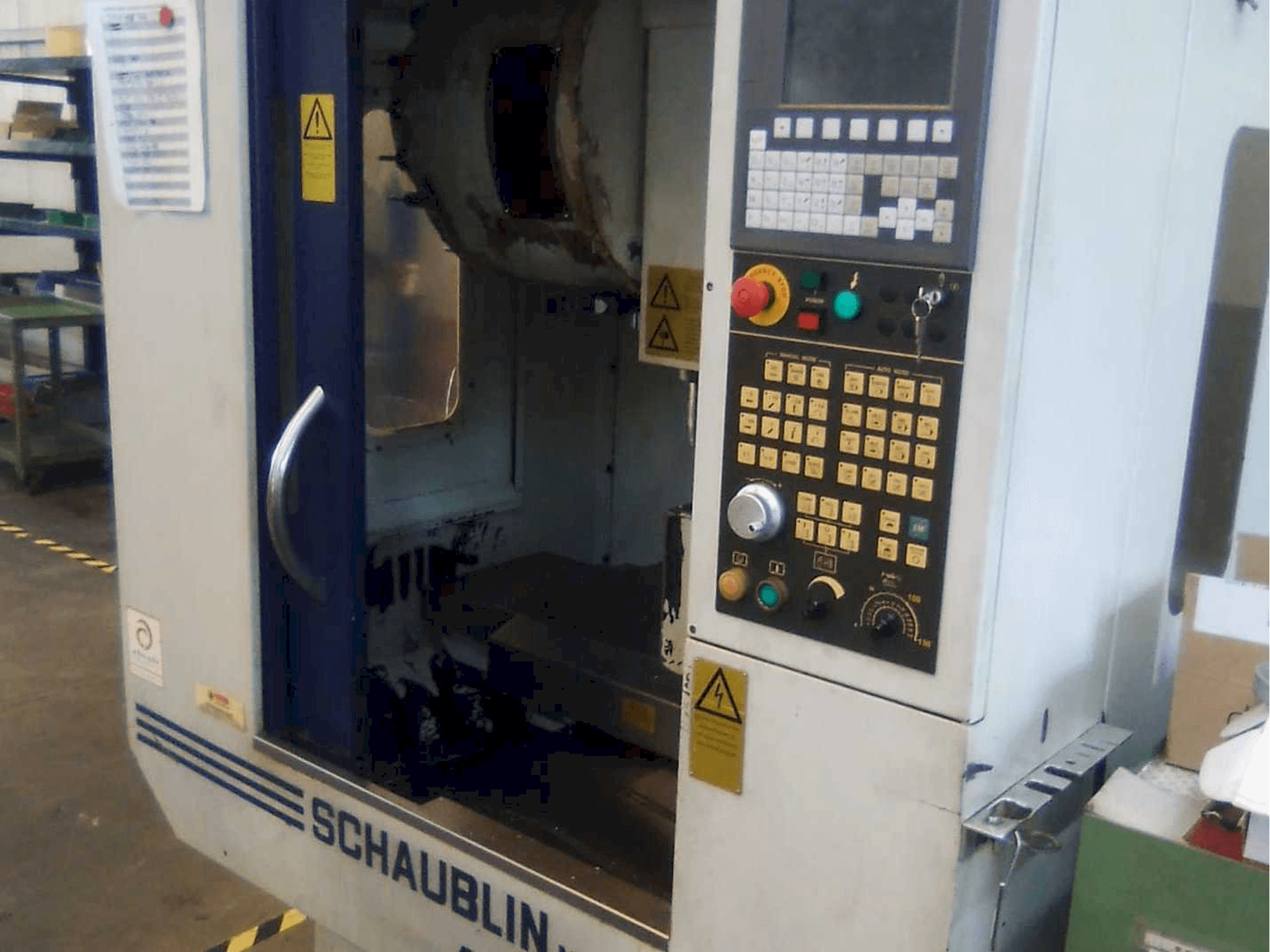 Masina SCHAUBLIN 48V eestvaade