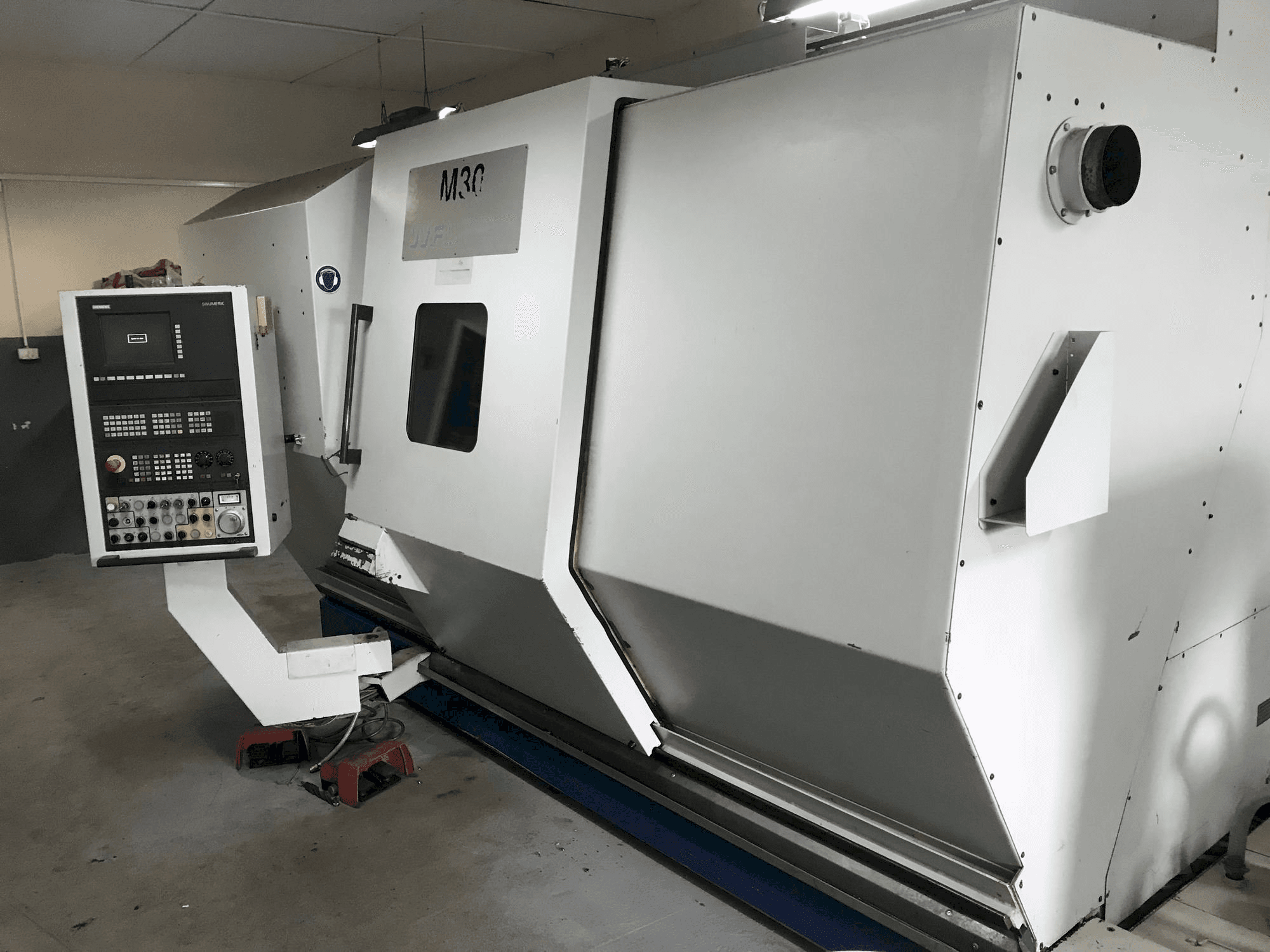 Masina WFL M30 eestvaade