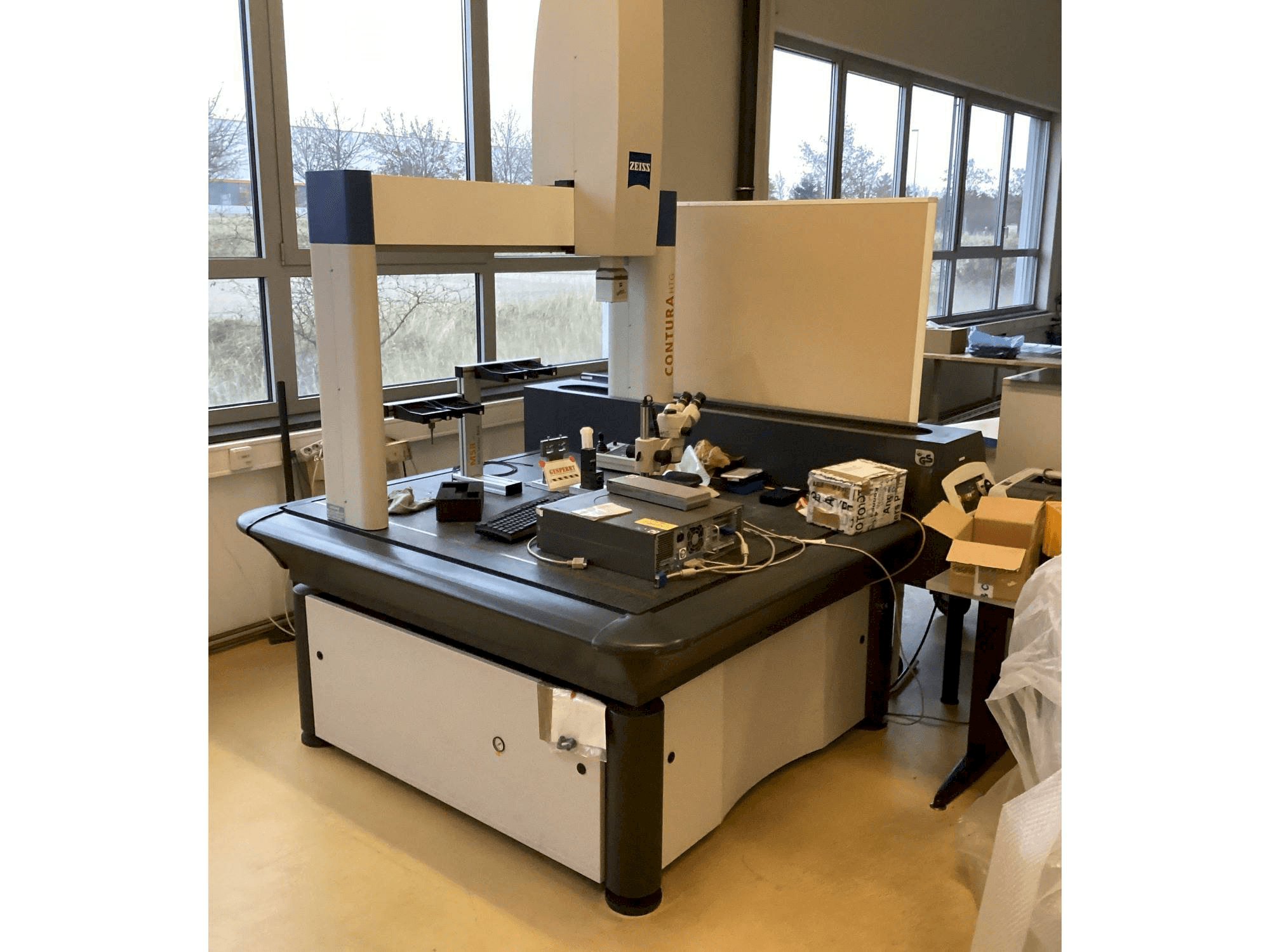 Masina ZEISS Contura HTG 10/12/6 eestvaade