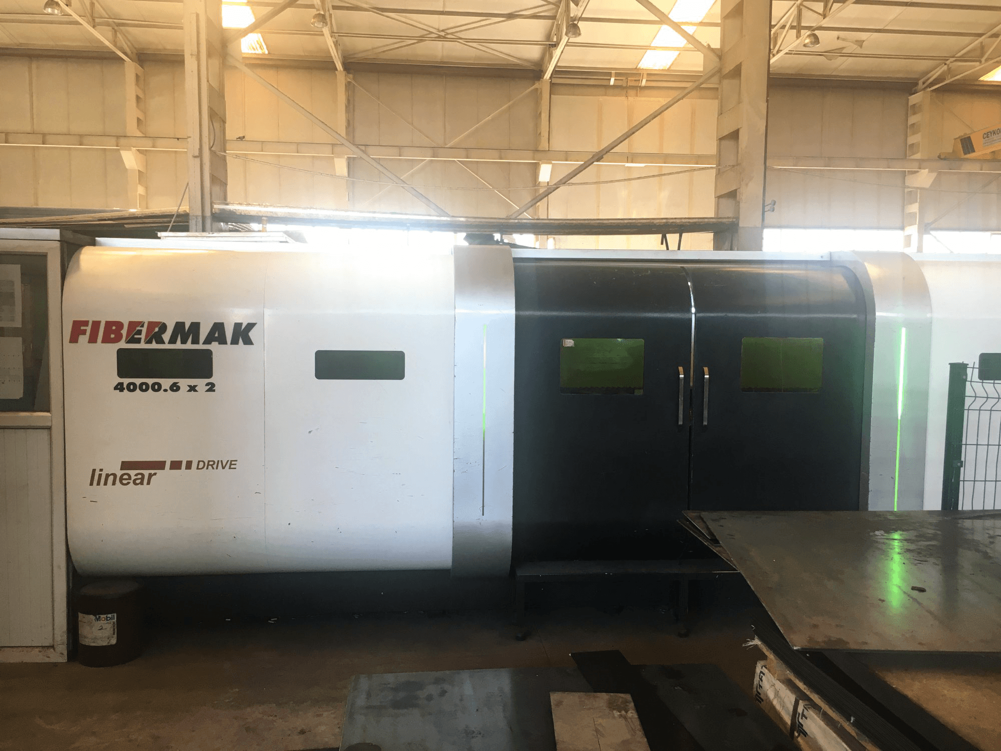 Masina ERMAKSAN EFB 4000 6x2 eestvaade