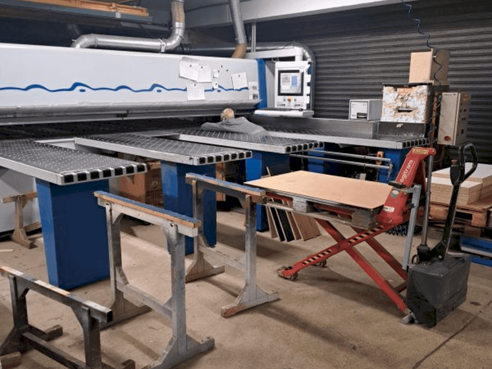 Masina HOLZMA HPL/42/22 eestvaade