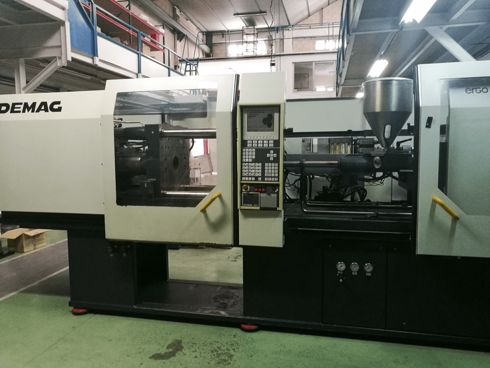 Masina DEMAG ERGOtech 110-430 compact eestvaade