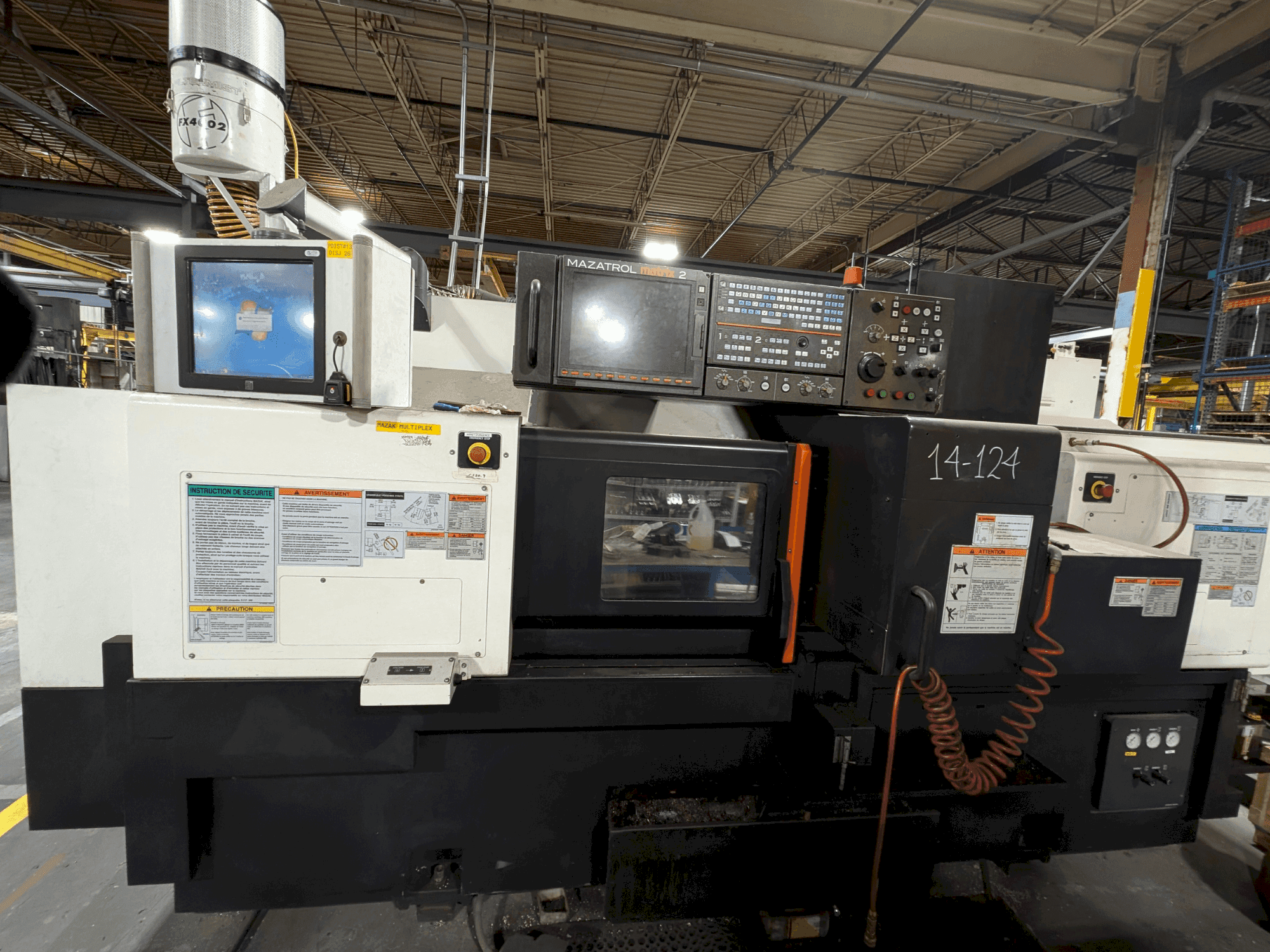 Masina Mazak Multiplex 6300-II Y eestvaade