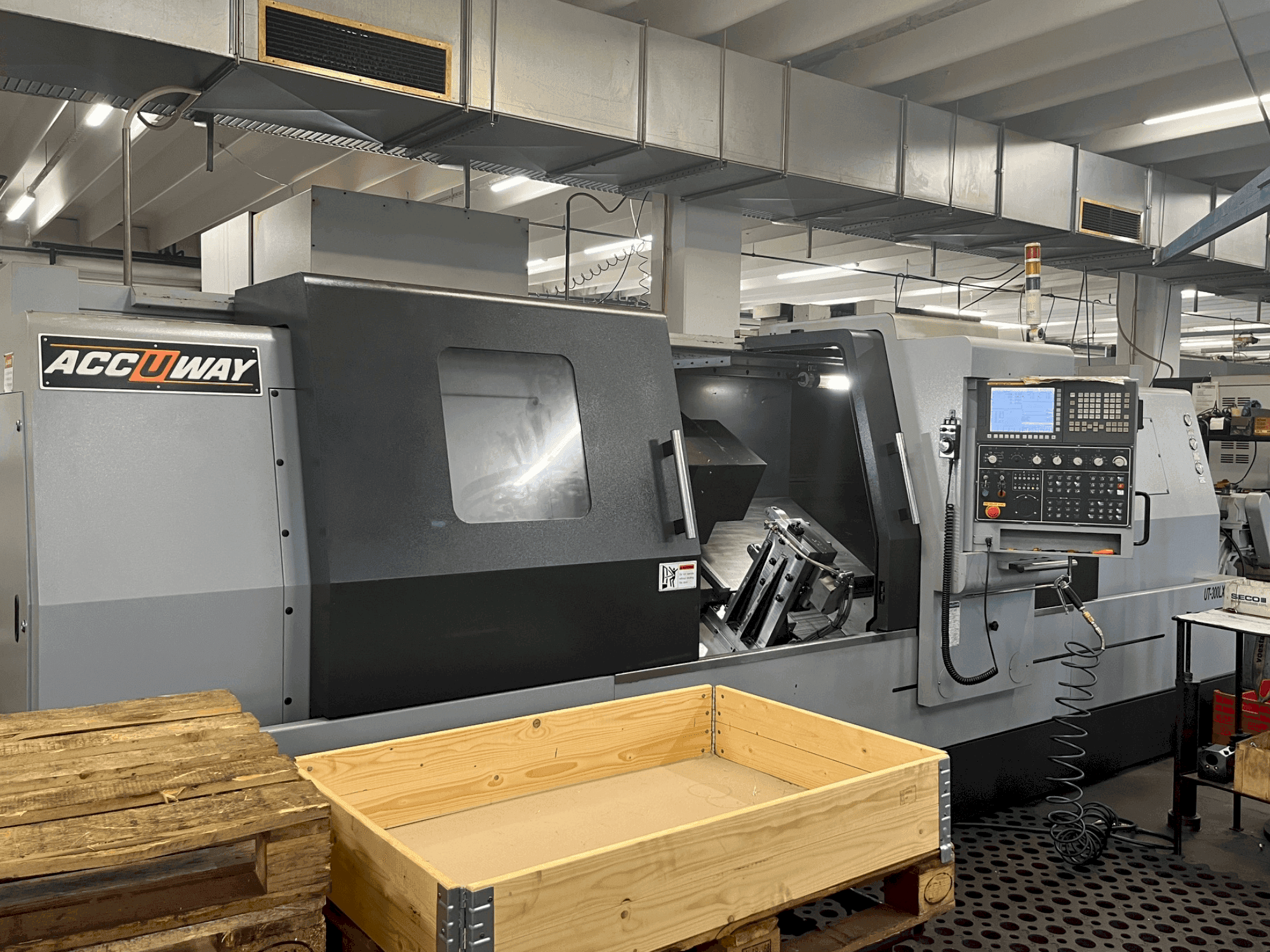 Masina ACCUWAY UT-300LX2M eestvaade